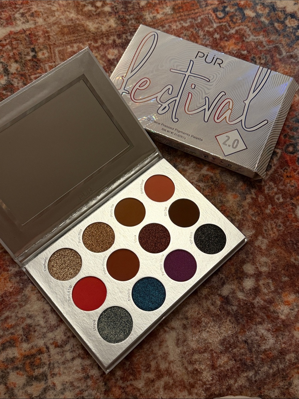 PÜR Festival 2.0 12-Piece Pressed Pigment Palette NIB